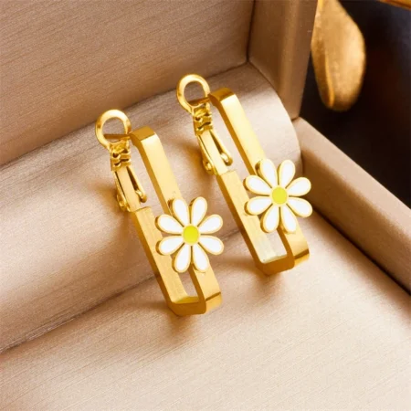 Daisy Flower Earrings