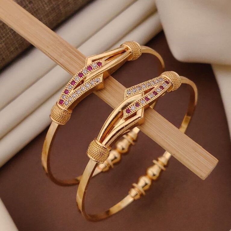 Glam Up Gold Finish Bangles
